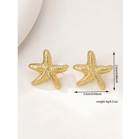 Gold Tone Starfish Stud Earrings Fashion Jewelry - Picture 3 of 4